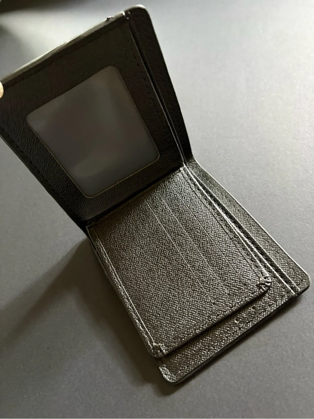 Fashion Men’s Bifold Wallet Black Gray Multi Print